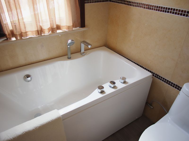 Tub Refinishing in Littleton, CO